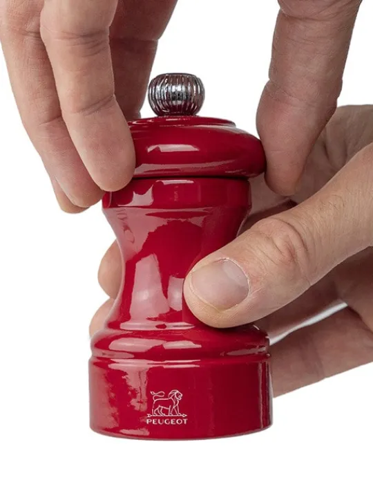 Peugeot Saveurs Bistro Moulin à poivre manuel en bois laqué, rouge passion, 10 cm - 4" -> Idées Cadeaux -50€|Envie De Couleurs
