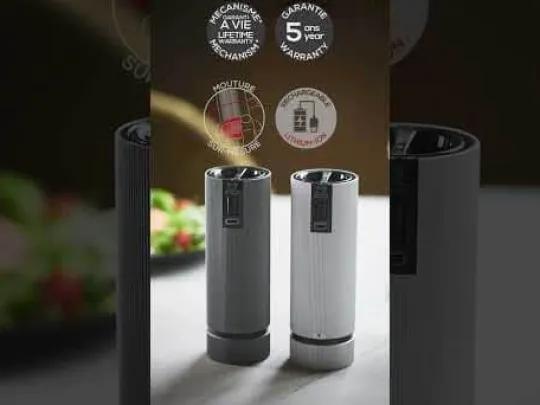 Peugeot Saveurs Night electric Coffret cadeau - duo de moulins à poivre et à sel électriques line noir mat 15 cm -> Coffrets Cadeaux|Envie De Design